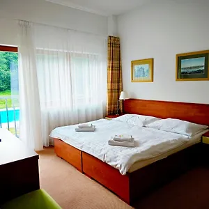 https://hotel-bazant.karlovyvary-hotels.com